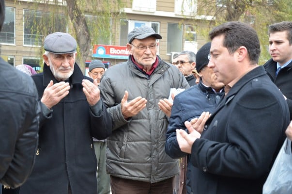 Umre Yolcuları Uğurlandı 38 kişi 4