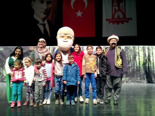 ÇOCUK TİYATROSU (1)
