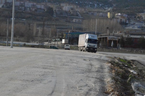 Tır Parklarına Park Etmeyenlere Ceza 3