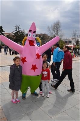 23 Nisan Çocuk Festivali 4. gün şişme oyun gurupları 12