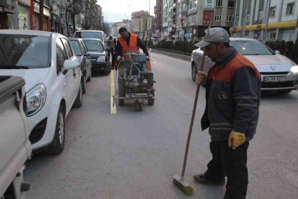 Ana Cadde Araç Parkları Çizgi Çalışması 4