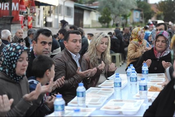 Mahalle İftarları Tekke Mah. (22.6.2015) 1