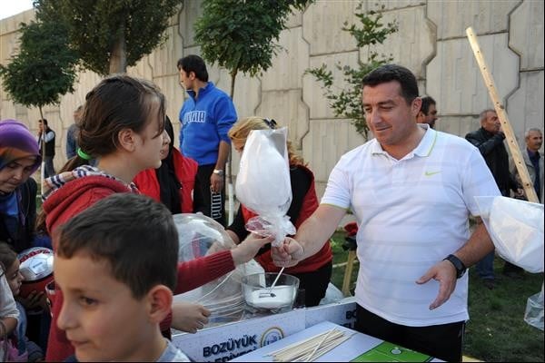 Sentetik Saha Şehit Vahit Elmas Okulu Açılış 19