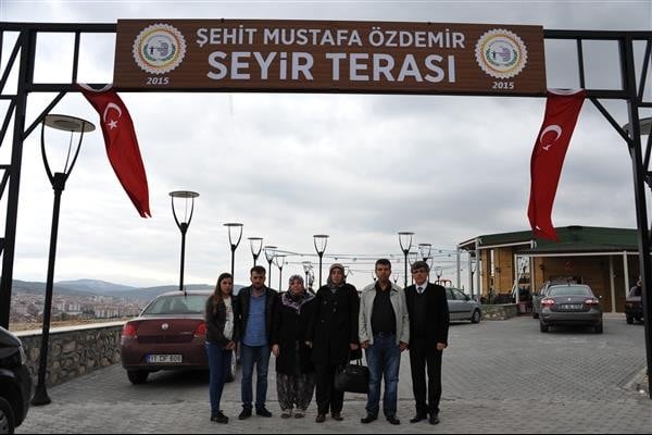 Seyir Terası Şehidin Ailesi Ziyaret Etti 1