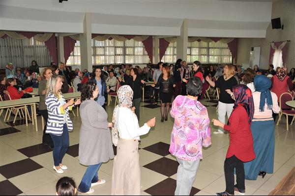 Anneler Günü Etkinliği Düğün Salonu 6