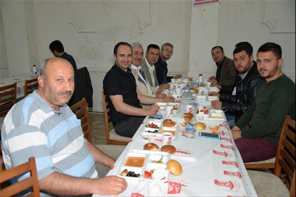 Bilecik'te ilk sahura yoğun ilgi  (1)