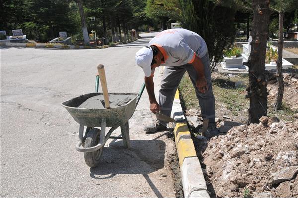 Mezarlık Ramazan Bayramı Çalışmaları 9