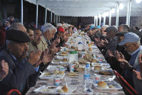 İftar Çadırı Başladı 2016 4