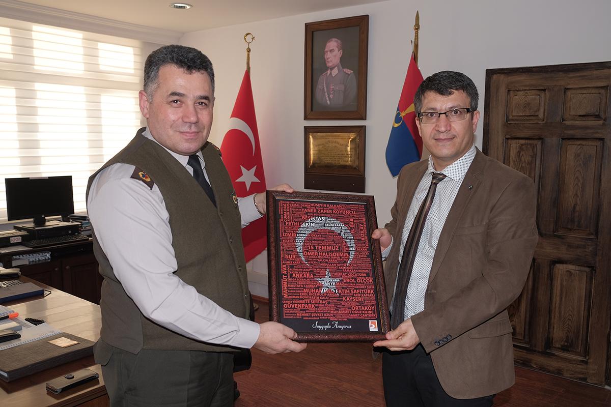 Rektör Taş, İl Jandarma Komutanlığını ve 9. J. Eğitim Alay Komutanlığını ziyaret etti (1)