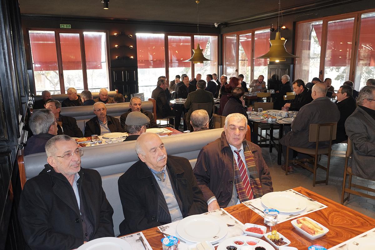 Rektör İbrahim Taş Muhtarlarla Kahvaltıda Buluştu (1)