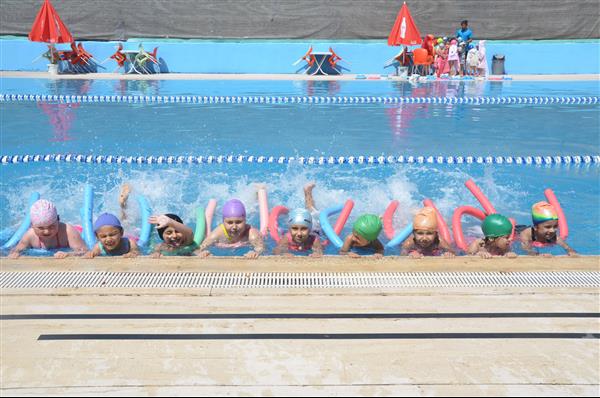 Yaz Spor Okulu Yüzme Kursu Havuz Bakımı 2