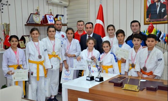 BAŞARI GELENEĞİNİ BOZMAYAN JUDOCULAR TÜM MADALYALARI TOPLADI