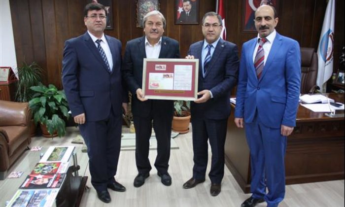 BİLECİK PTT BAŞMÜDÜRÜ BOZKURT ‘TAN BAŞKAN ŞAHİN’E ZİYARET
