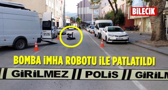 bilecikte supheli canta bomba imha robotu ile patlatildi Bilecik'te süpheli paket