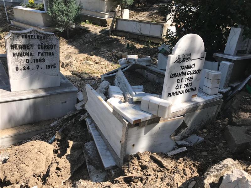Bilecik Şehir Mezarlığı Büyük Zarar Gördü