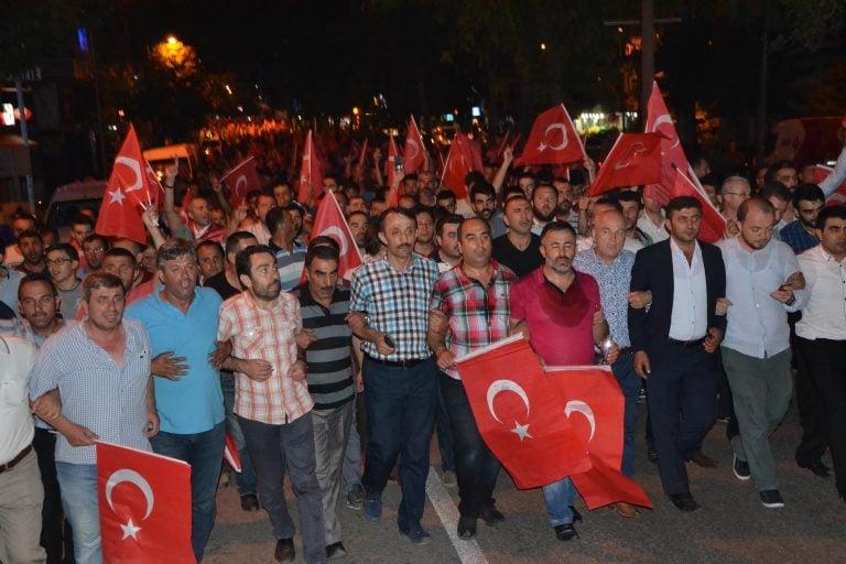 Bilecik 15 Temmuz 2016 Cumhuriyet Meydanına Yürüyüş
