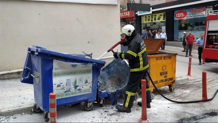 Bilecik'te Çöp Konteynerlerini Kim Neden Yakıyor