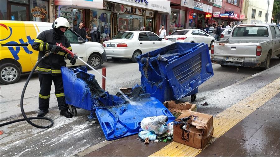 Bilecik'te Çöp Konteynerlerini Kim Neden Yakıyor