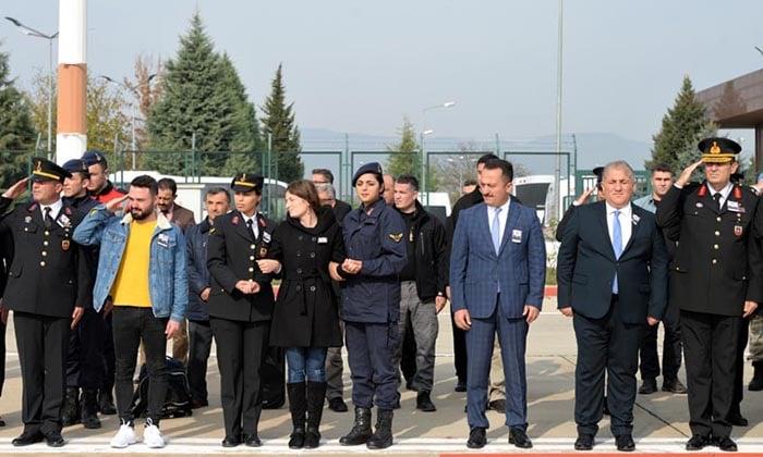 Şehit Uzman Çavuş Mert Kaya İçin Yenişehir'de Tören Düzenlendi-12