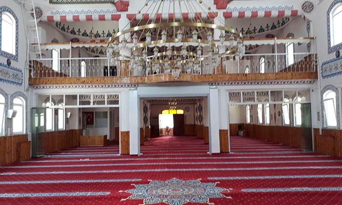 Bozüyük Yenidoğan Camii Bayrama Hazırlandı