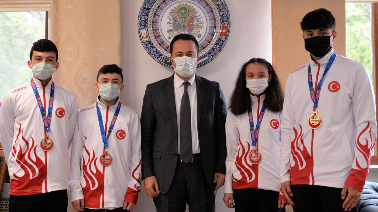Turkish Open Uluslararası Taekwondo Şampiyonasından Sporcularımız Madalyalarla Döndü-3
